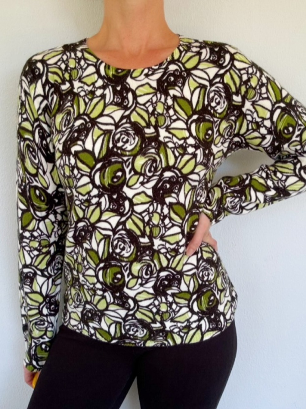 Vintage 90s Kim Rogers Signature Cashmalon green floral crewneck sweater medium